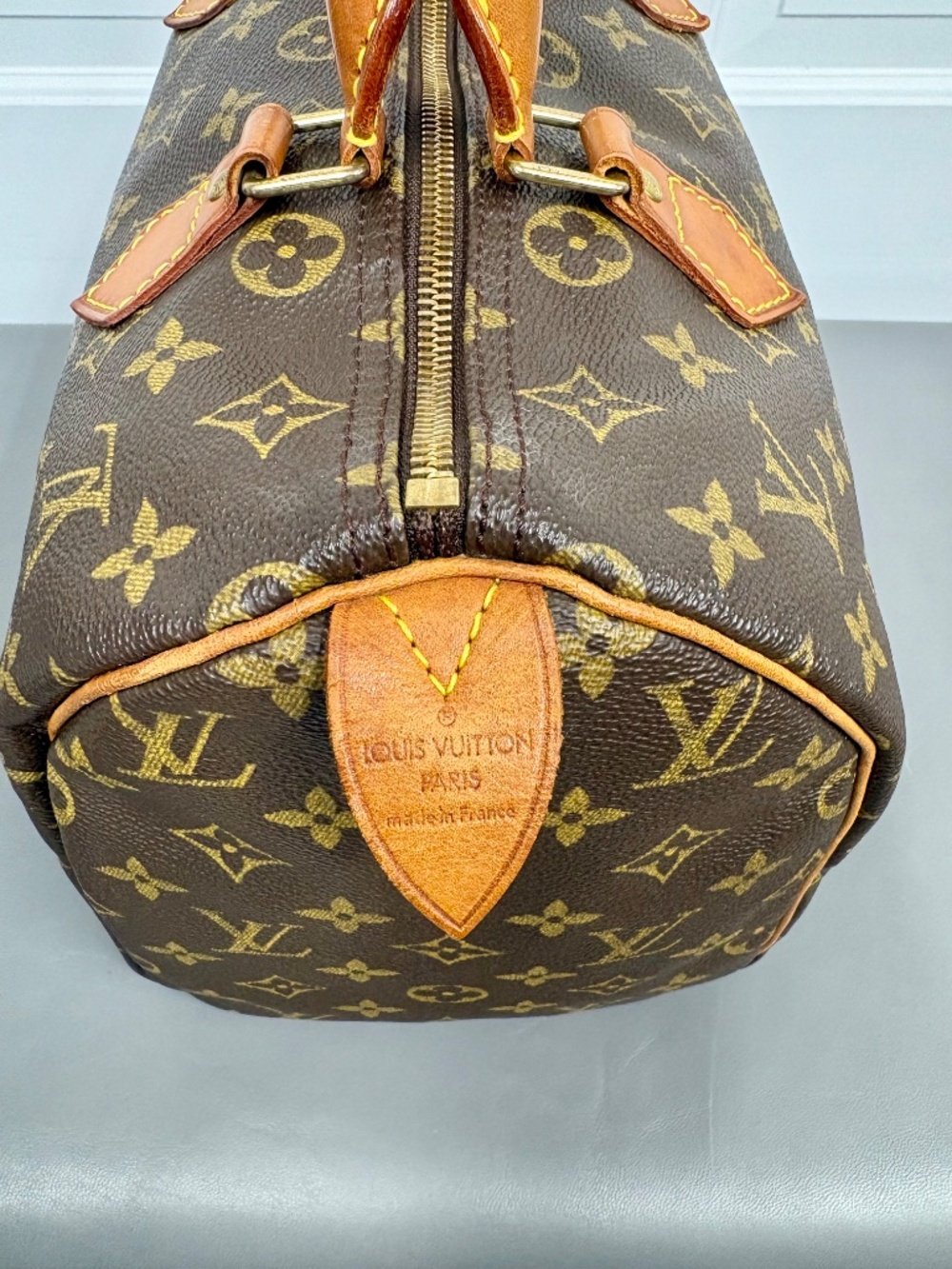 Louis Vuitton Monogram Speedy 30 Handbag - Picture 6 of 14
